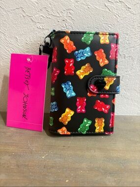 NWT Betsey Johnson Gummy Bear Card Case Wallet